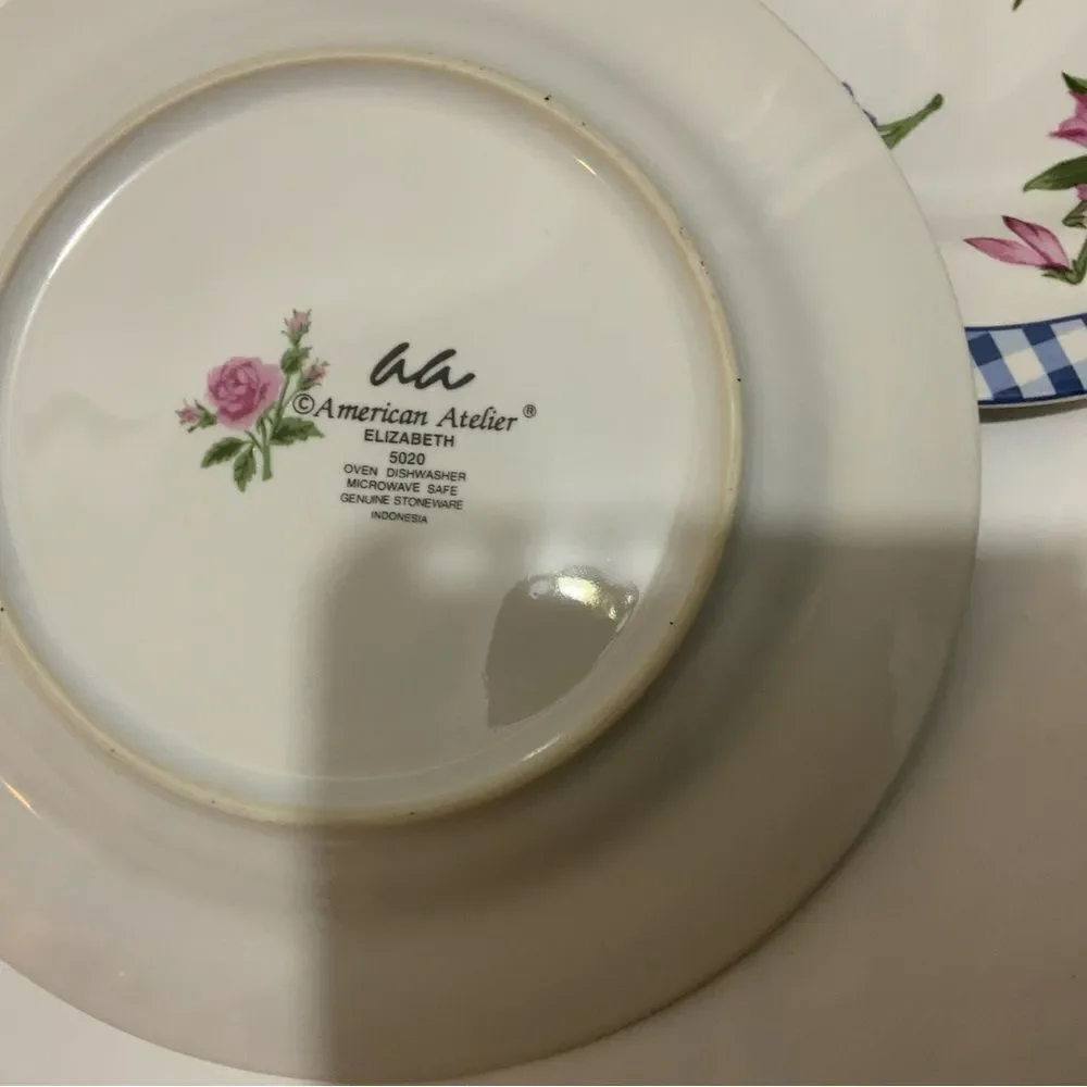 2 AMERICAN ATELIER ELIZABETH 5020 salad Plate 8 1/8” Granny Core Floral A2